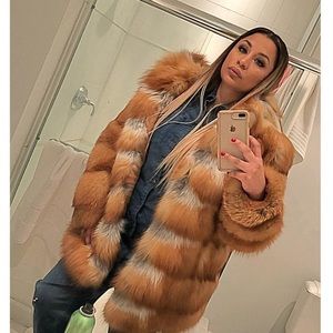 Meet your Posher, Irene